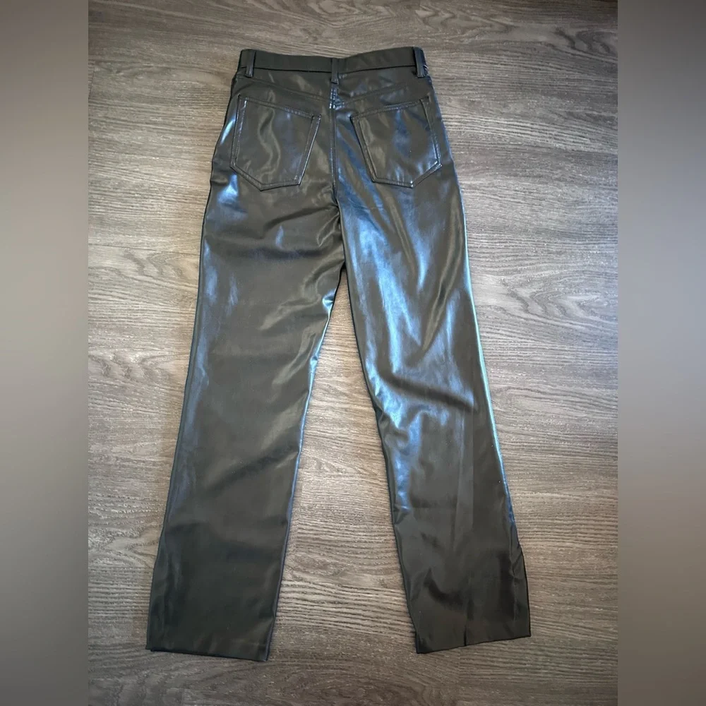 Abercrombie & Fitch 90s Straight Ultra High Rise Vegan Leather Pants SZ 28 NWT